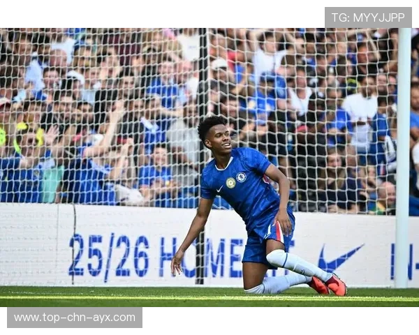 切尔西查洛巴覆盖区域训练更广:提升全能防守的未来之星 切尔西查洛巴覆盖区域训练更广:提升全能防守的未来之星